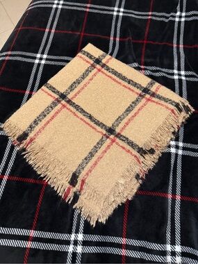 Classic Plaid Fringe Blanket Scarf in Camel and Black